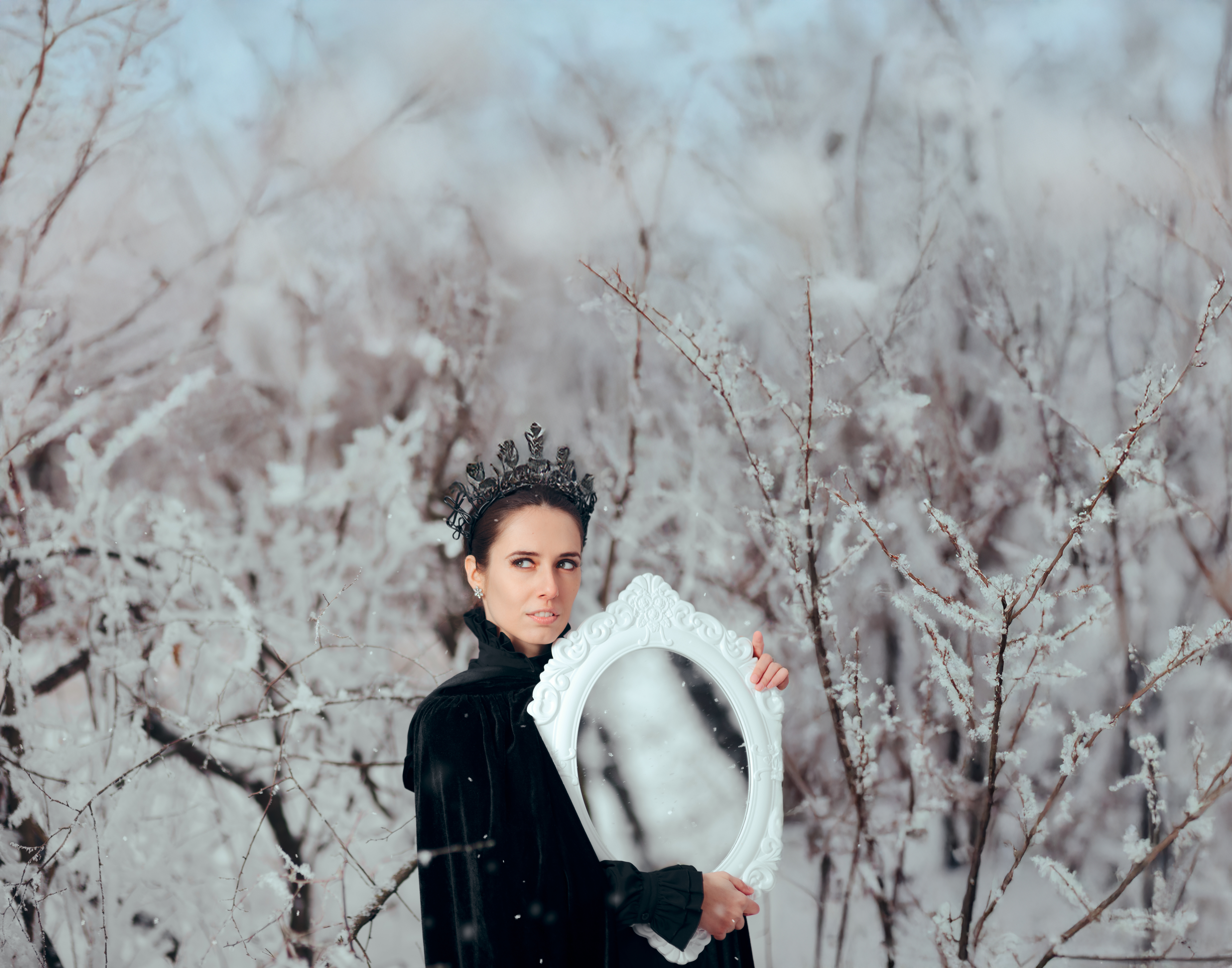 Cermin, Putri Salju, dan Rasa Percaya Diri Perempuan